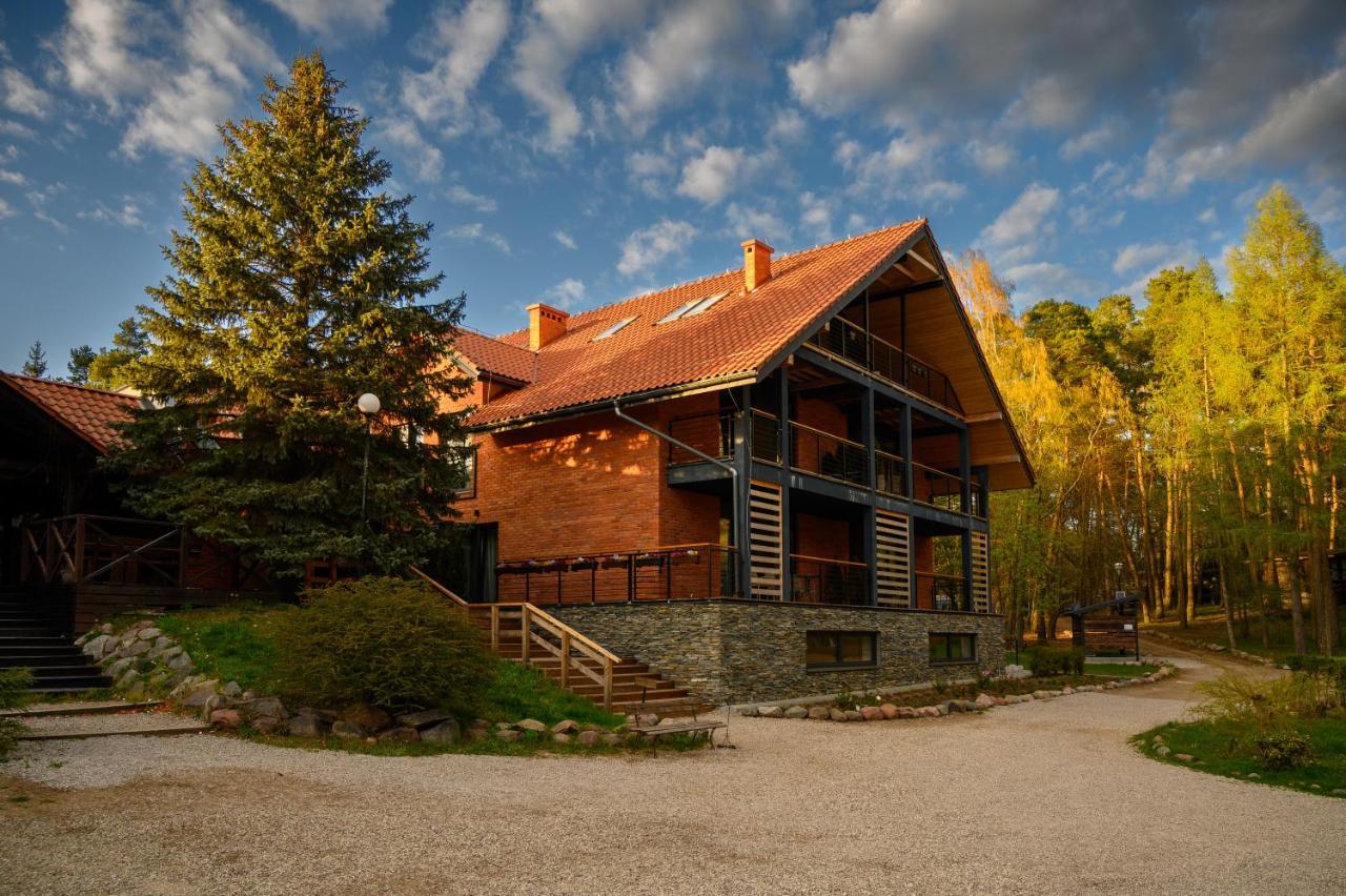 Roza Wiatrow Hotel Wegorzewo Exterior photo