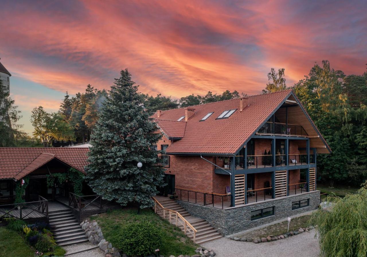 Roza Wiatrow Hotel Wegorzewo Exterior photo